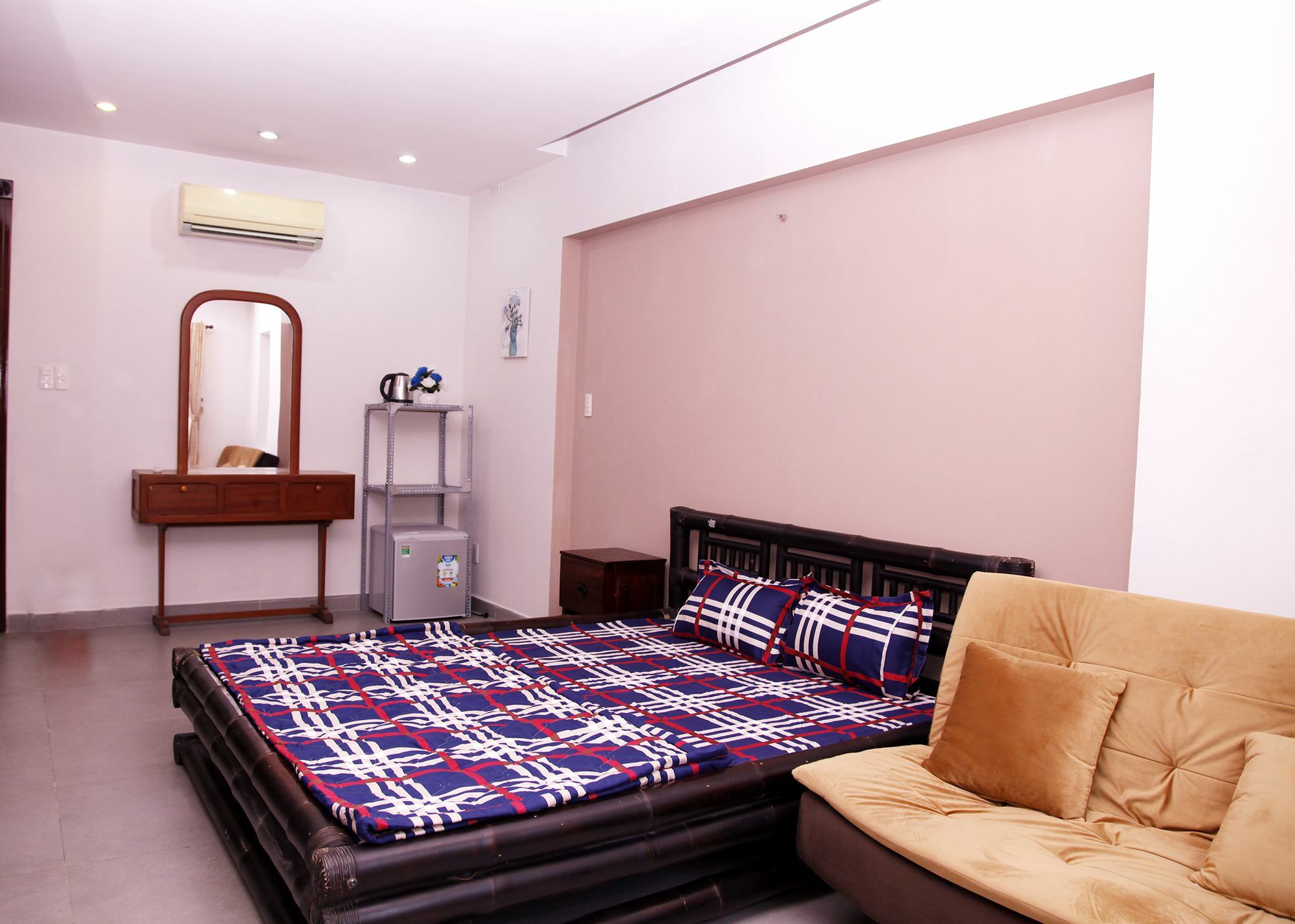 Apartmán Sakura Cafe Ho Či Minovo Město Exteriér fotografie